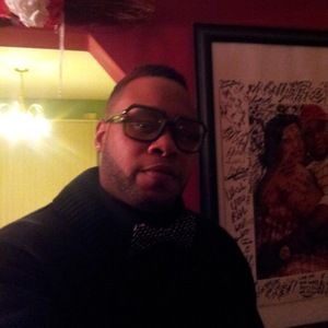 Meet your Posher, Louis